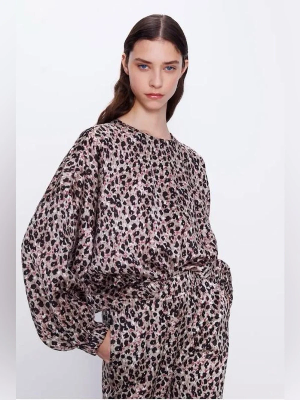 Zara STUDIO Sateen Leopard Print Satin Top Oversized relaxed puff sleeve pink S